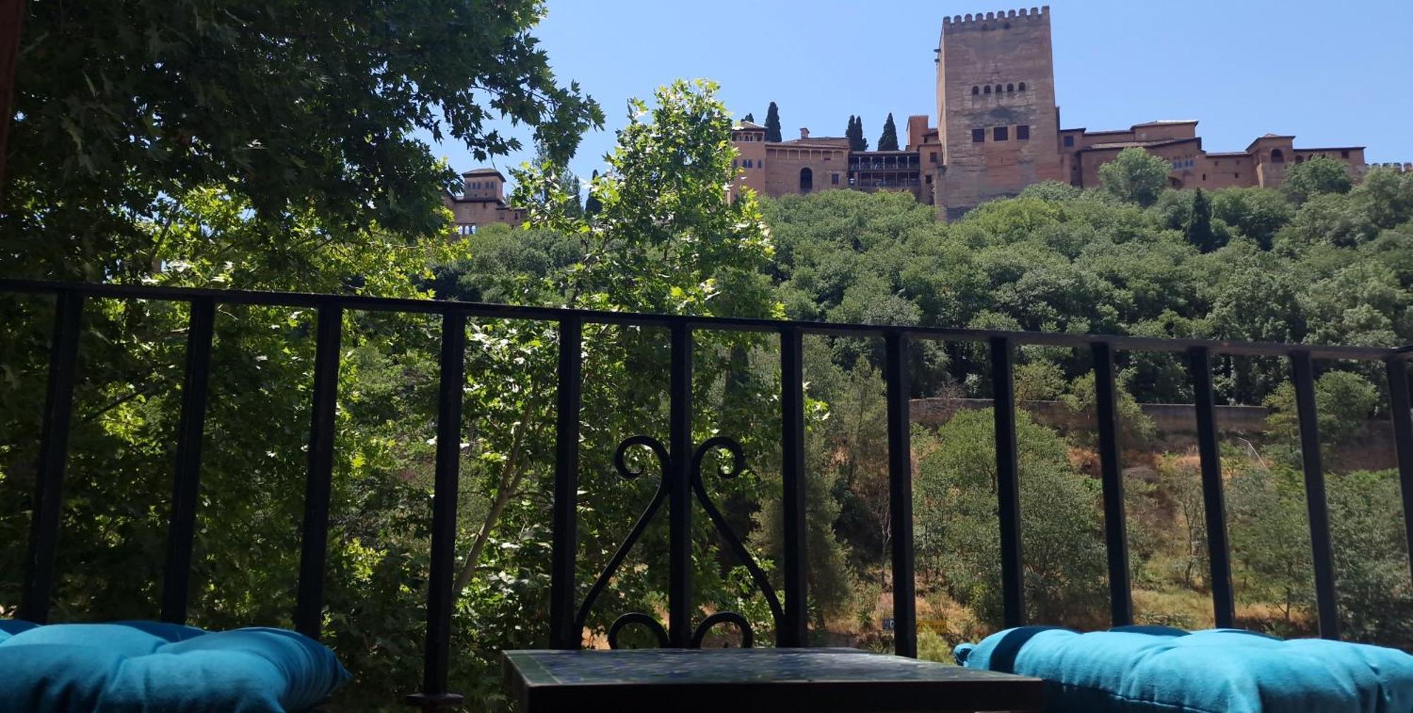 The Nasrid Palace From Your Bed ! Granada Kültér fotó
