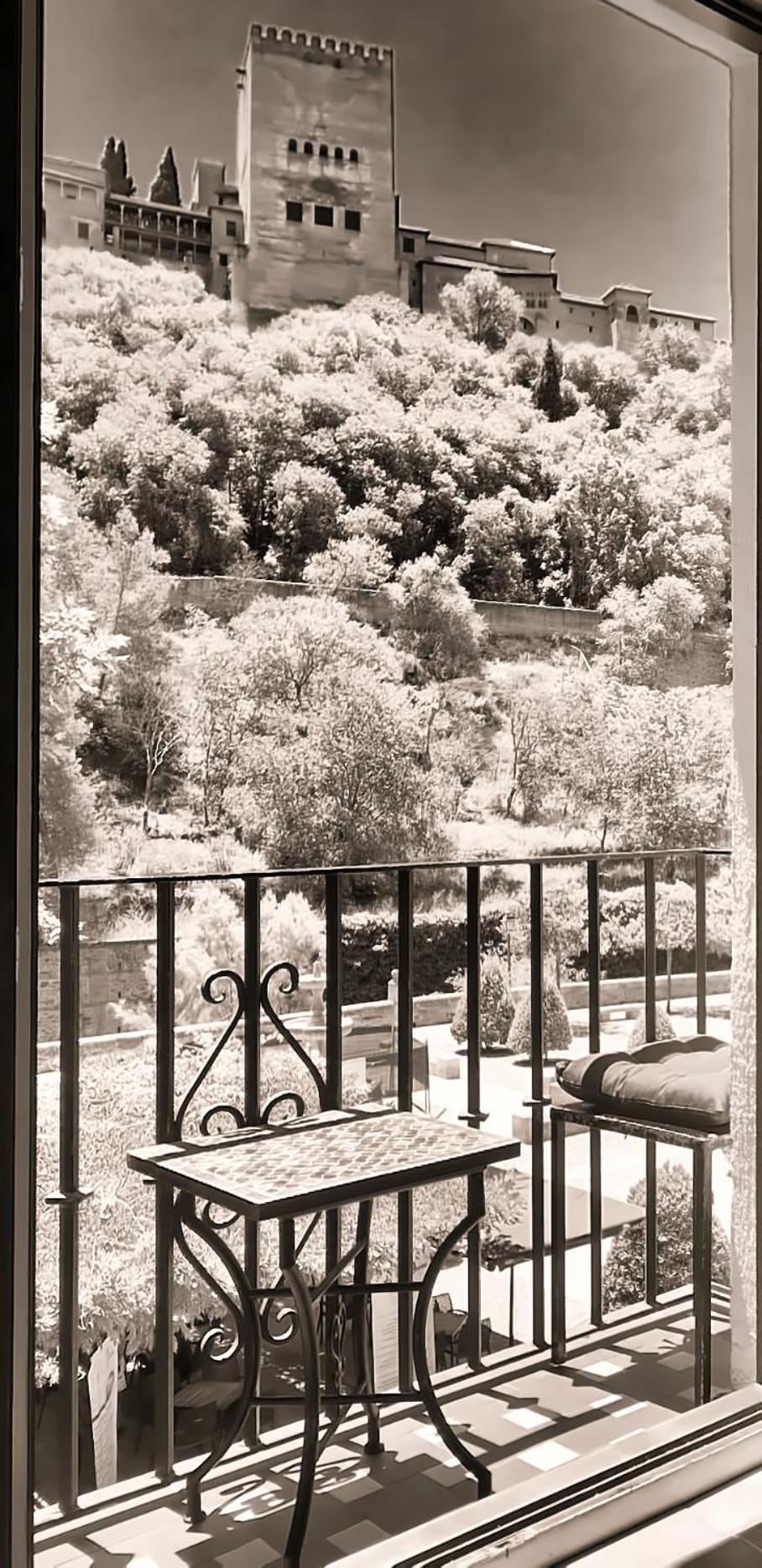 The Nasrid Palace From Your Bed ! Granada Kültér fotó